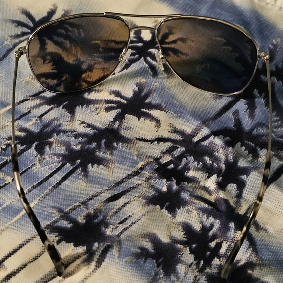 Maui Jim Unisex CLIFF HOUSE Silver Blue Hawaii Sunglasses - Picture 5 of 8